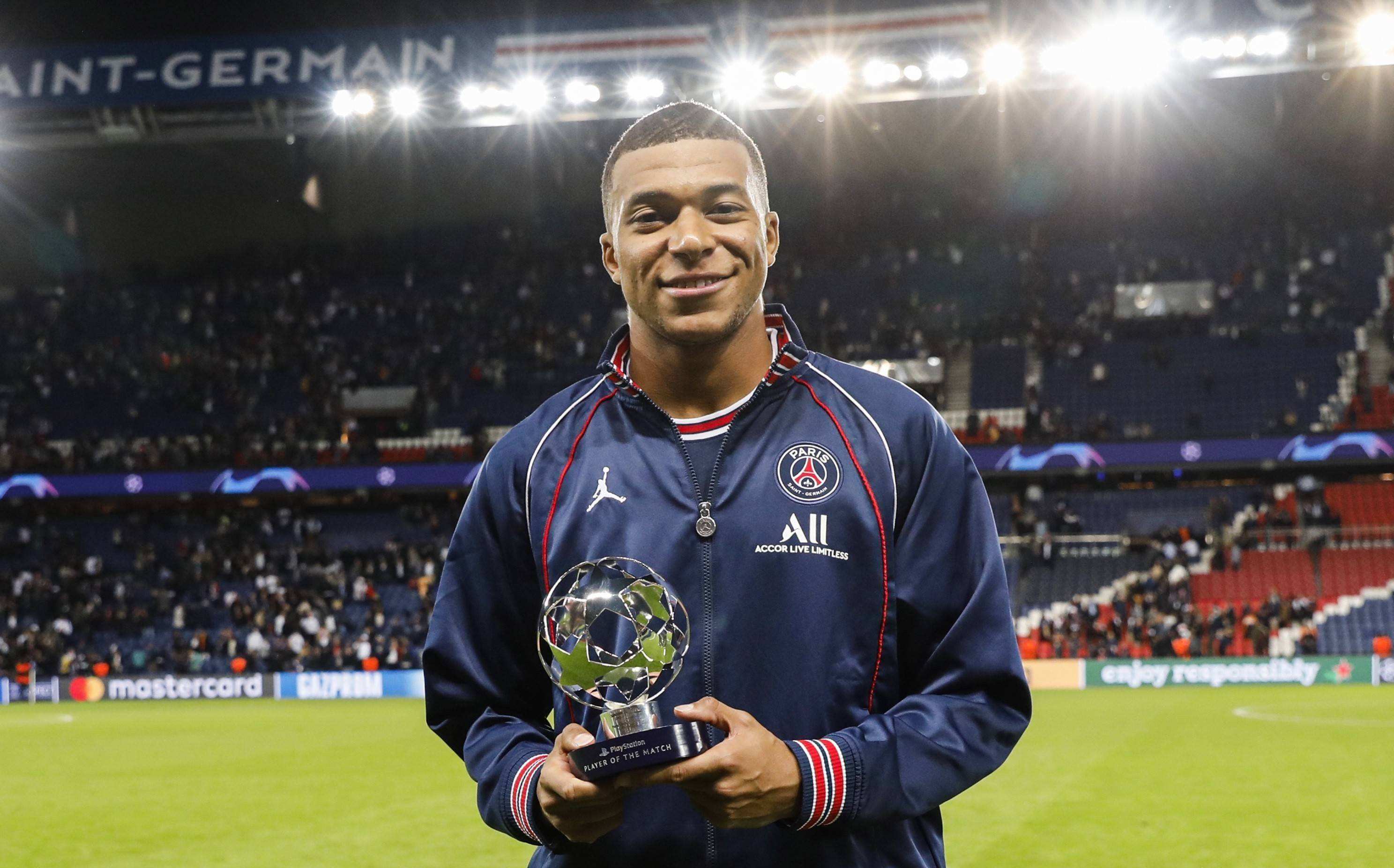 ayx 姆巴佩官方宣布险胜新规，美国队引发争议！上演精彩一战