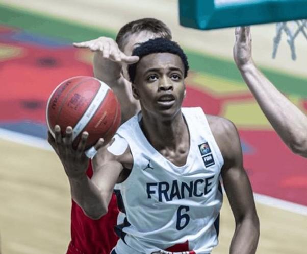 爱游戏体育关键时刻马赛单刀错失——全明星赛节点到来，目标明确，数据趋势出现新变化的简单介绍